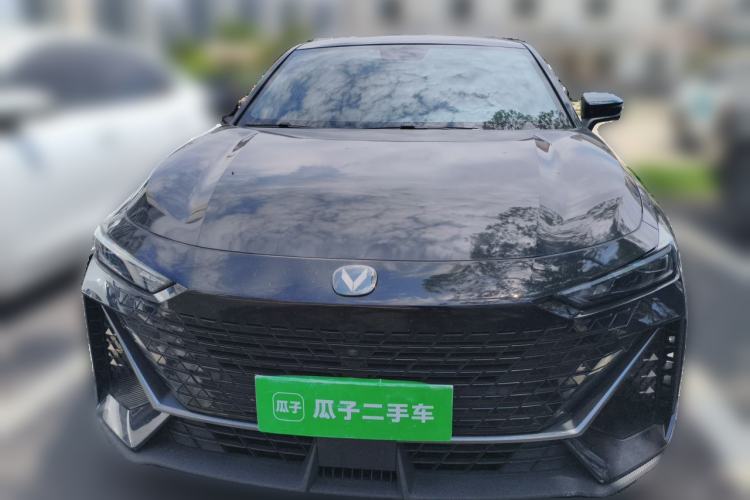 Used CHANGAN UNI-V 2022 1.5T Prestige Version Front
