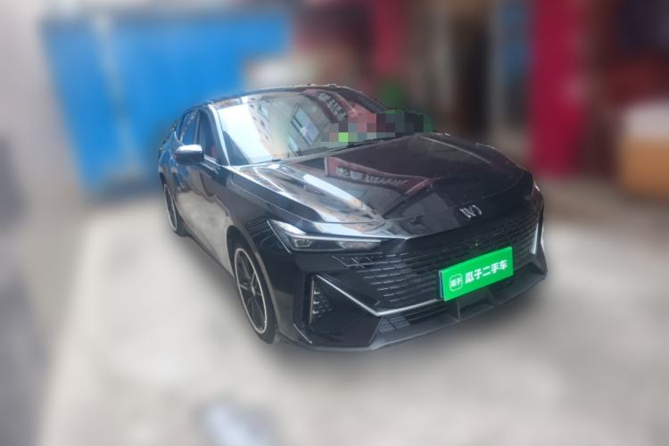 Used CHANGAN UNI-V 2022 1.5T Prestige Version Front Right 45 Deg
