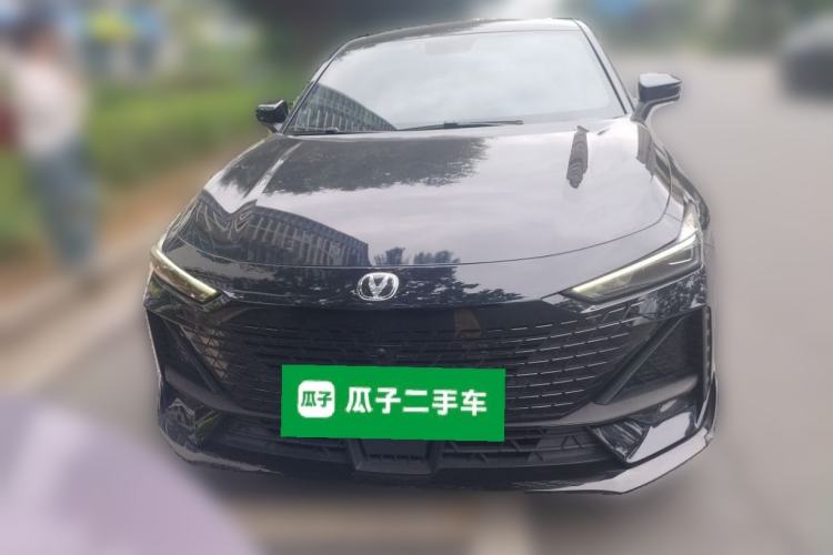 Used CHANGAN UNI-V 2022 1.5T Excellence Model Front