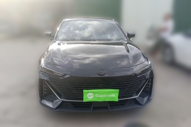 Used CHANGAN UNI-V 2022 1.5T Prestige Version Front