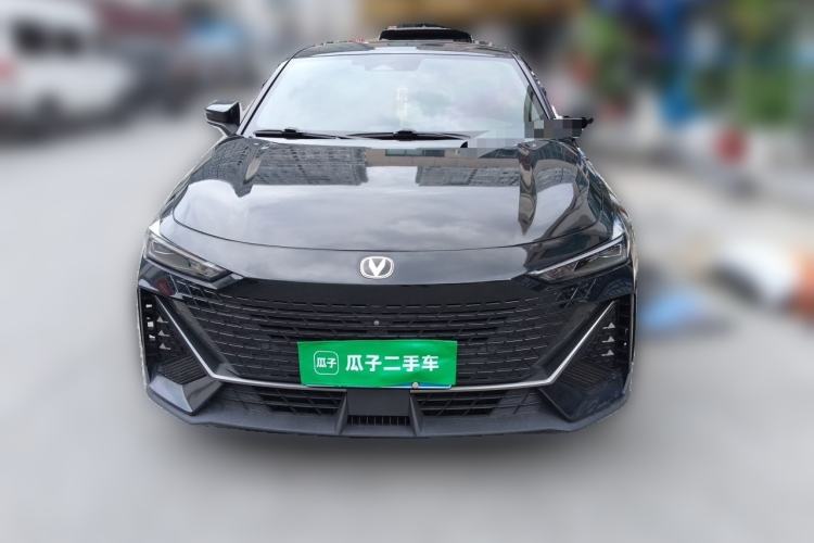Used CHANGAN UNI-V 2022 1.5T Smart Navigation Version Front