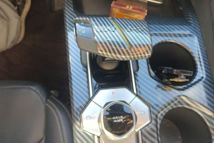 Used CHANGAN UNI-V 2022 1.5T Sport Edition Gear Lever