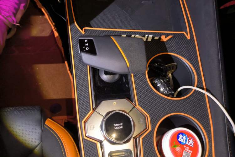 Used CHANGAN UNI-V 2022 2.0T Leading-Speed Edition