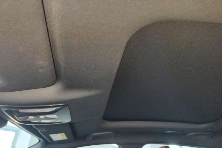 Used CHANGAN UNI-V 2022 1.5T Smart Navigation Version Headliner