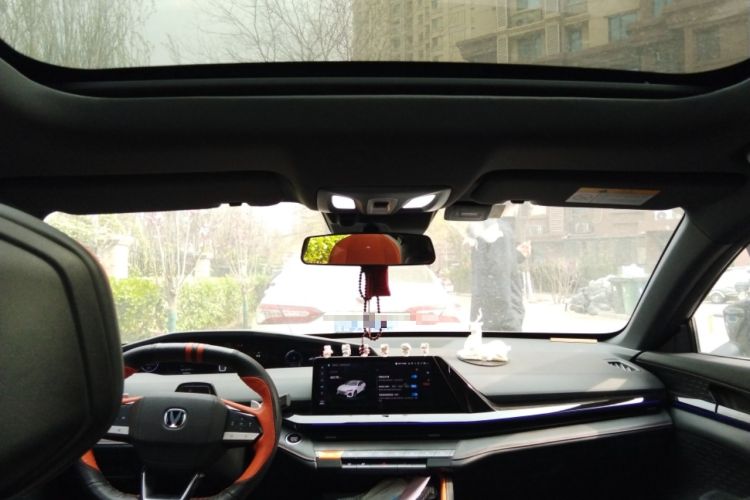 Used CHANGAN UNI-V 2022 1.5T Prestige Version Headliner