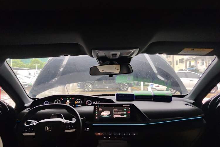 Used CHANGAN UNI-V 2022 1.5T Sport Edition Headliner
