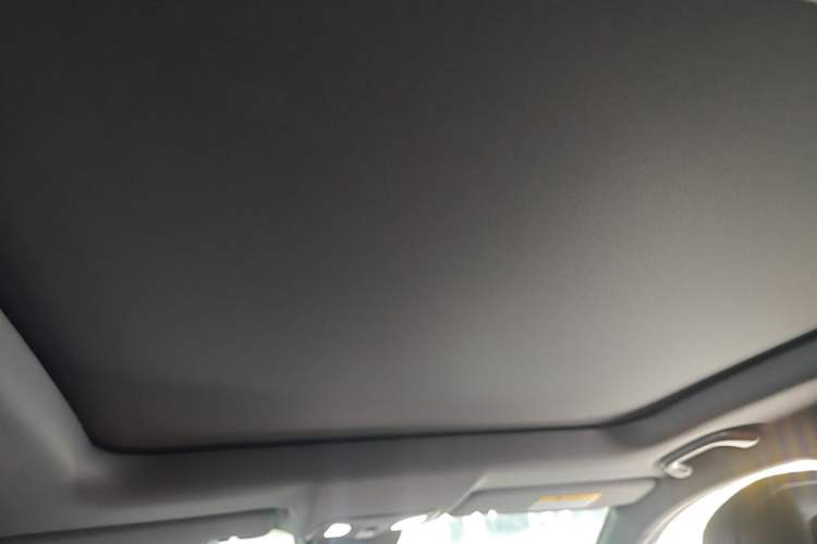 Used CHANGAN UNI-V 2022 1.5T Prestige Version Headliner