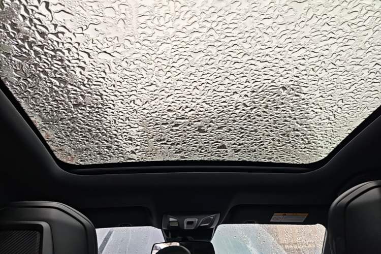 Used CHANGAN UNI-V 2022 1.5T Sport Edition Headliner