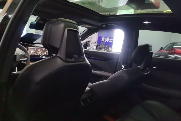 Used CHANGAN UNI-V 2022 1.5T Prestige Version Headliner