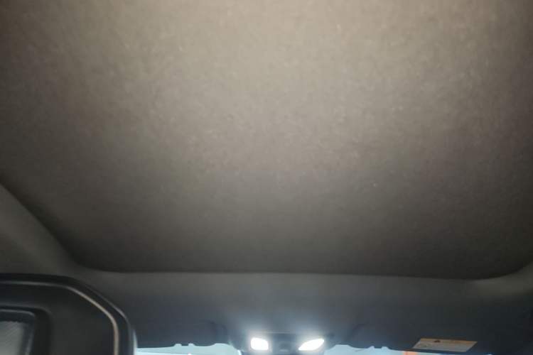 Used CHANGAN UNI-V 2022 1.5T Sport Edition Headliner