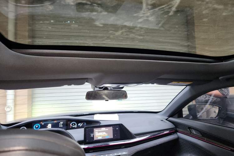 Used CHANGAN UNI-V 2022 1.5T Sport Edition Headliner