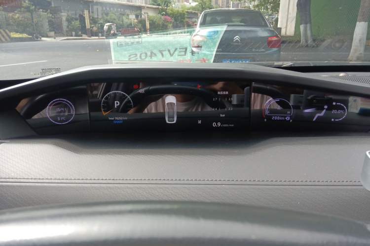Used CHANGAN UNI-V 2022 1.5T Sport Edition Instrument Cluster
