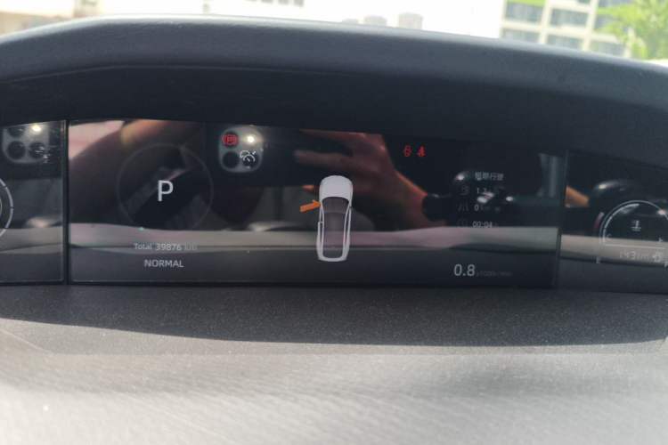 Used CHANGAN UNI-V 2022 1.5T Prestige Version Instrument Cluster