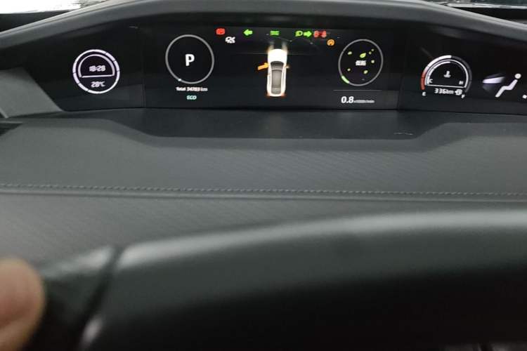 Used CHANGAN UNI-V 2022 1.5T Prestige Version Instrument Cluster