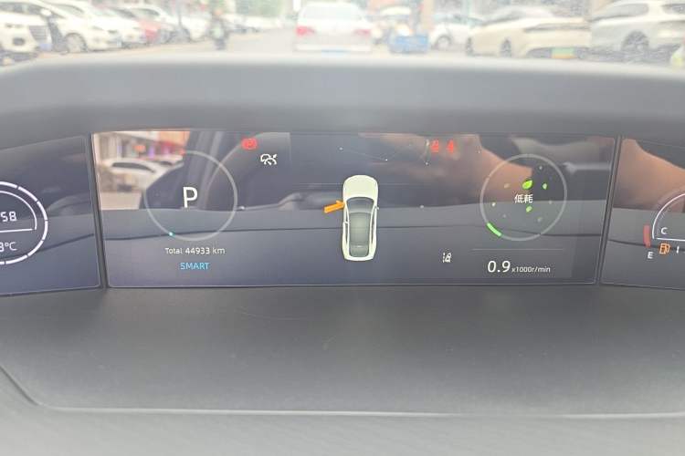 Used CHANGAN UNI-V 2022 1.5T Smart Navigation Version Instrument Cluster