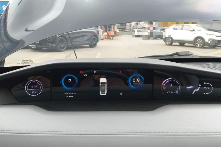 Used CHANGAN UNI-V 2022 1.5T Smart Navigation Version Instrument Cluster