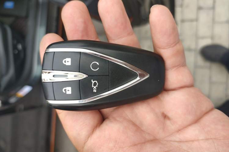 Used CHANGAN UNI-V 2022 1.5T Sport Edition Interior 1