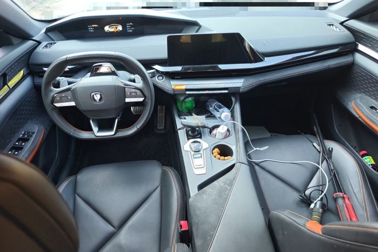 Used CHANGAN UNI-V 2022 1.5T Sport Edition Interior 2
