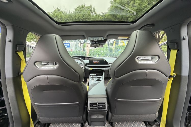 Used CHANGAN UNI-V 2022 2.0T Leading-Speed Edition Interior 8