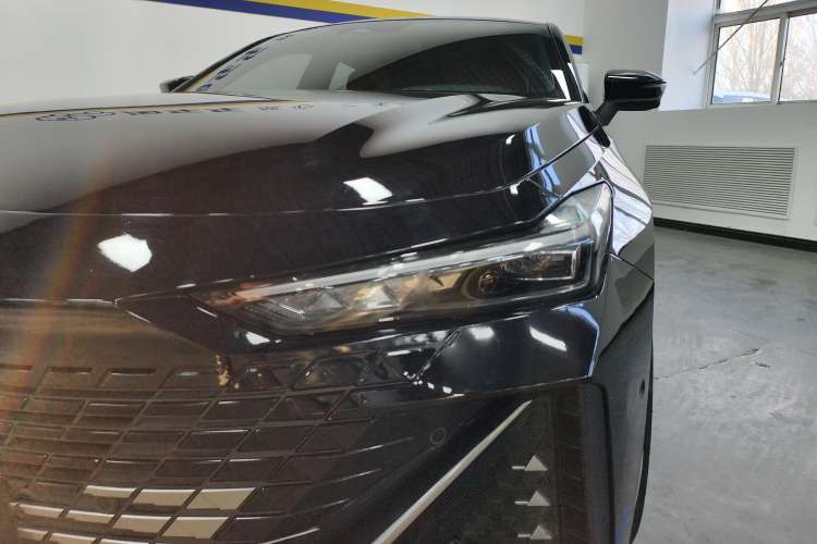 Used CHANGAN UNI-V 2022 1.5T Smart Navigation Version Left Front Headlight
