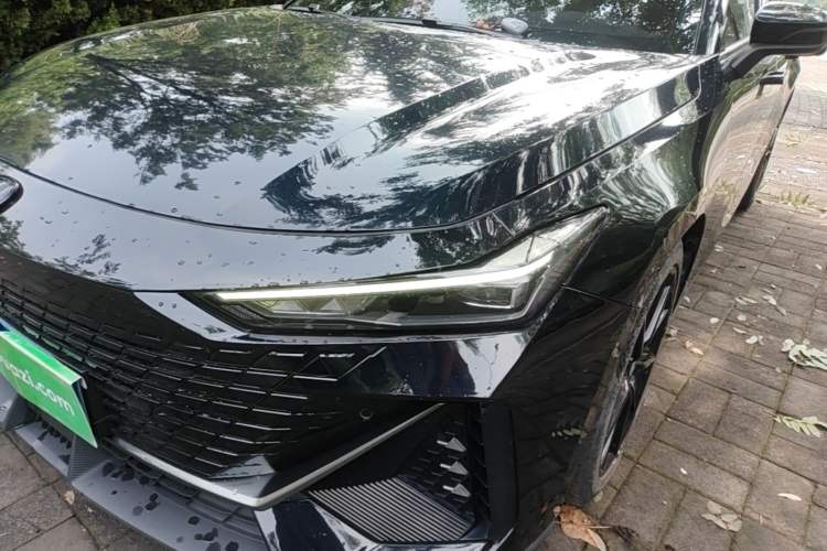 Used CHANGAN UNI-V 2022 1.5T Prestige Version Left Front Headlight