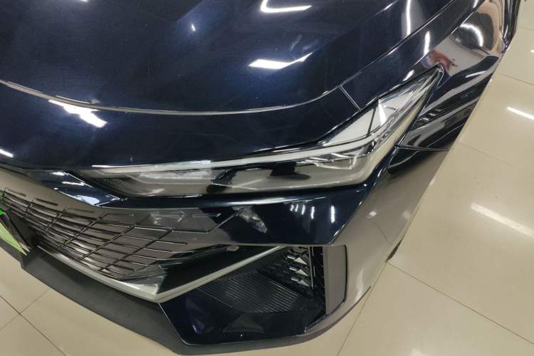 Used CHANGAN UNI-V 2022 1.5T Prestige Version Left Front Headlight