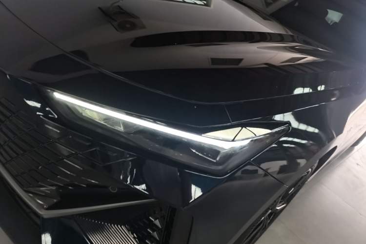 Used CHANGAN UNI-V 2022 1.5T Prestige Version Left Front Headlight