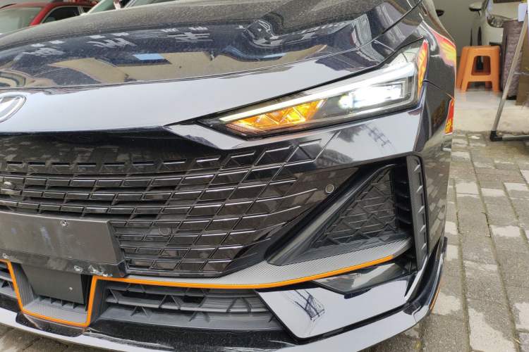 Used CHANGAN UNI-V 2022 1.5T Sport Edition Left Front Headlight