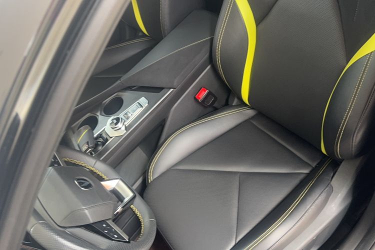 Used CHANGAN UNI-V 2022 1.5T Sport Edition Left Front Seat