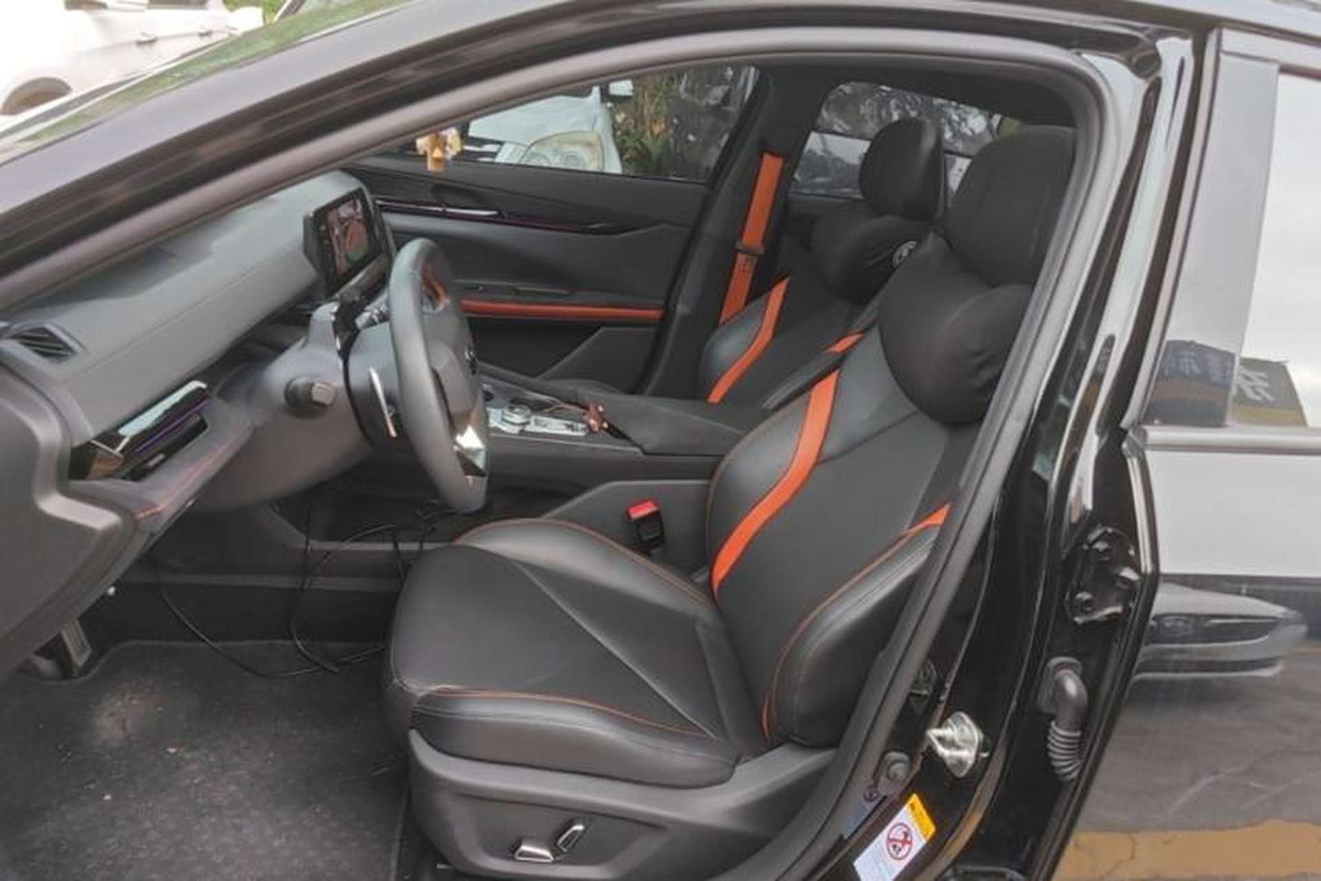 Used CHANGAN UNI-V 2022 1.5T Sport Edition Left Front Seat