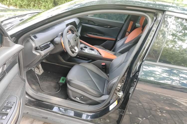 Used CHANGAN UNI-V 2022 1.5T Prestige Version Left Front Seat