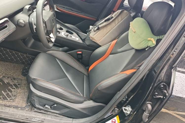 Used CHANGAN UNI-V 2022 1.5T Sport Edition Left Front Seat