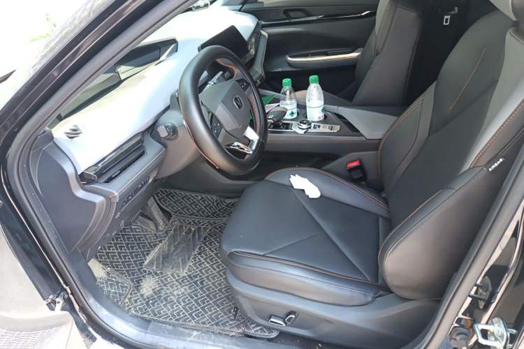 Used CHANGAN UNI-V 2022 1.5T Prestige Version Left Front Seat