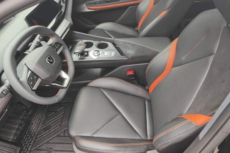 Used CHANGAN UNI-V 2022 1.5T Sport Edition Left Front Seat
