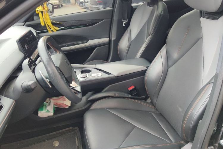 Used CHANGAN UNI-V 2022 1.5T Smart Navigation Version Left Front Seat
