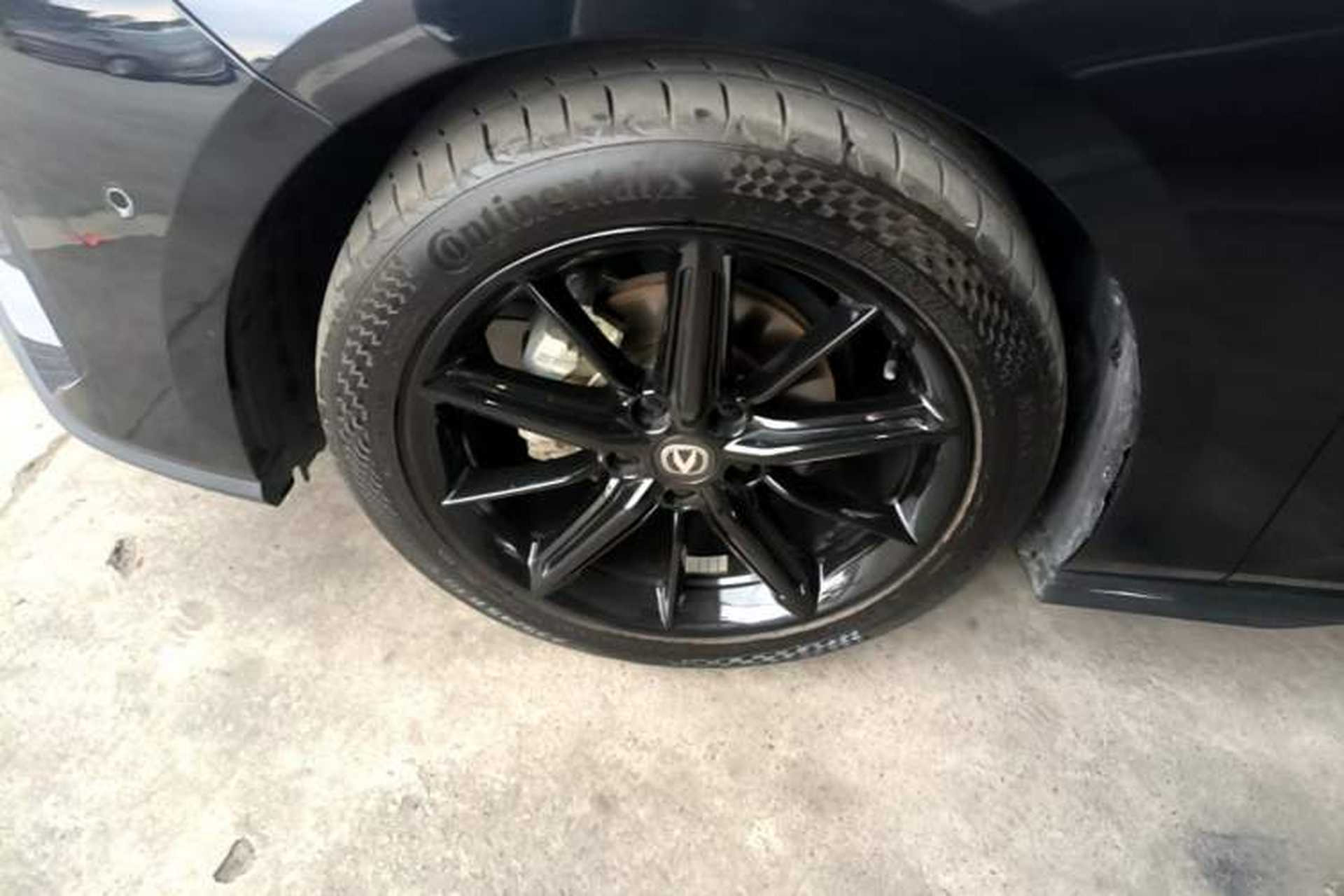 Used CHANGAN UNI-V 2022 1.5T Smart Navigation Version Left Front Wheel Hub