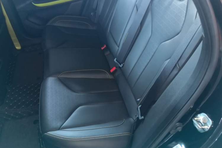 Used CHANGAN UNI-V 2022 2.0T Leading-Speed Edition Left Rear Seat