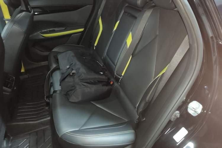 Used CHANGAN UNI-V 2022 1.5T Sport Edition Left Rear Seat