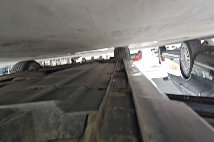 Used CHANGAN UNI-V 2022 1.5T Sport Edition Left Side Sill