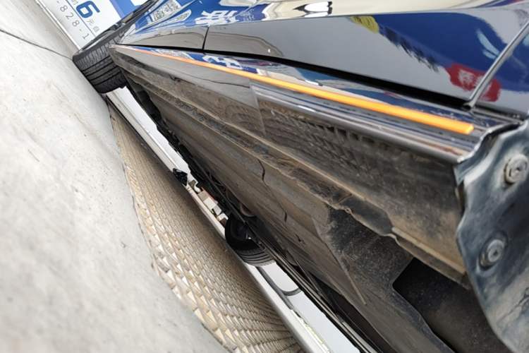 Used CHANGAN UNI-V 2022 2.0T Sporty Version Left Side Sill