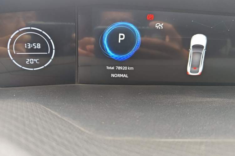 Used CHANGAN UNI-V 2022 1.5T Prestige Version Odometer Close Up