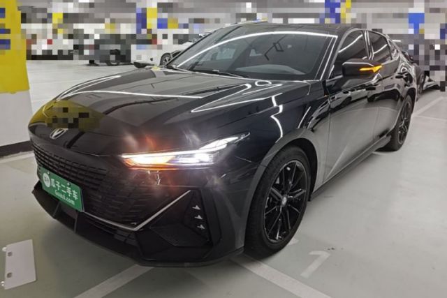 Used CHANGAN UNI-V 2022 1.5T Prestige Version