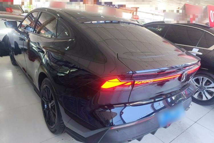 Used CHANGAN UNI-V 2022 1.5T Prestige Version Rear Left 45 Deg