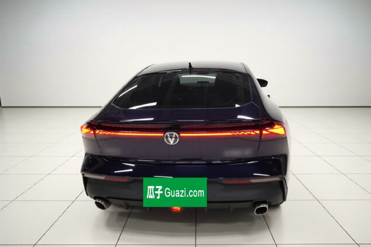 Used CHANGAN UNI-V 2022 1.5T Prestige Version Rear