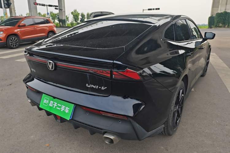 Used CHANGAN UNI-V 2022 1.5T Prestige Version Rear Right 45 Deg