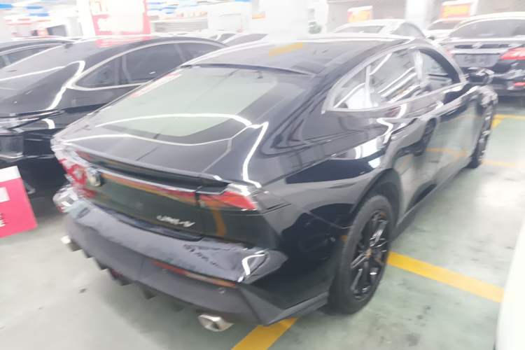 Used CHANGAN UNI-V 2022 1.5T Prestige Version Rear Right 45 Deg