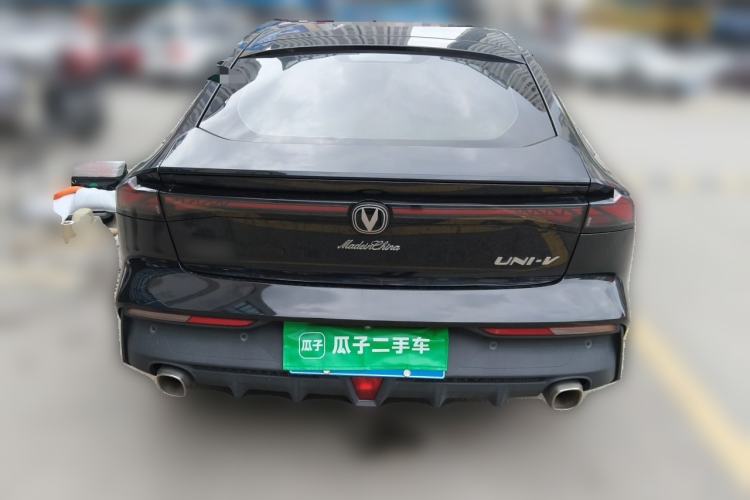 Used CHANGAN UNI-V 2022 1.5T Smart Navigation Version Rear