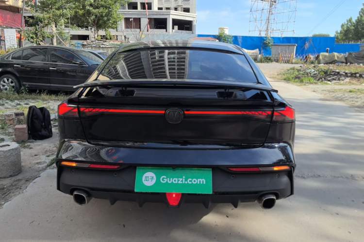 Used CHANGAN UNI-V 2022 1.5T Prestige Version Rear