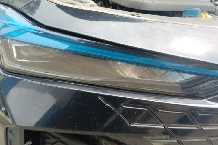 Used CHANGAN UNI-V 2022 1.5T Sport Edition Right Front Headlight