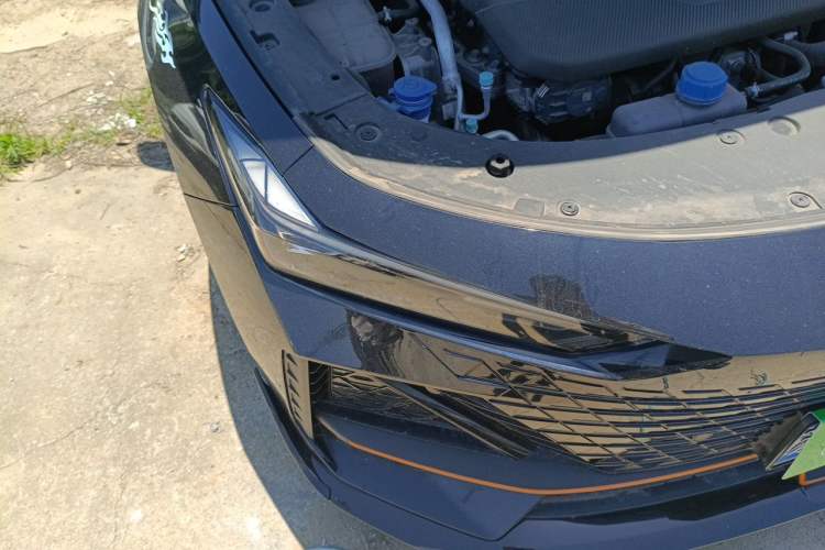 Used CHANGAN UNI-V 2022 1.5T Sport Edition Right Front Headlight